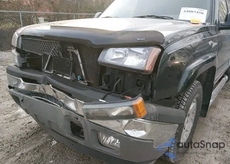 2005 Chevrolet Silverado 1500 Z71 from USA, damaged, VIN 2GCEK13T351104912